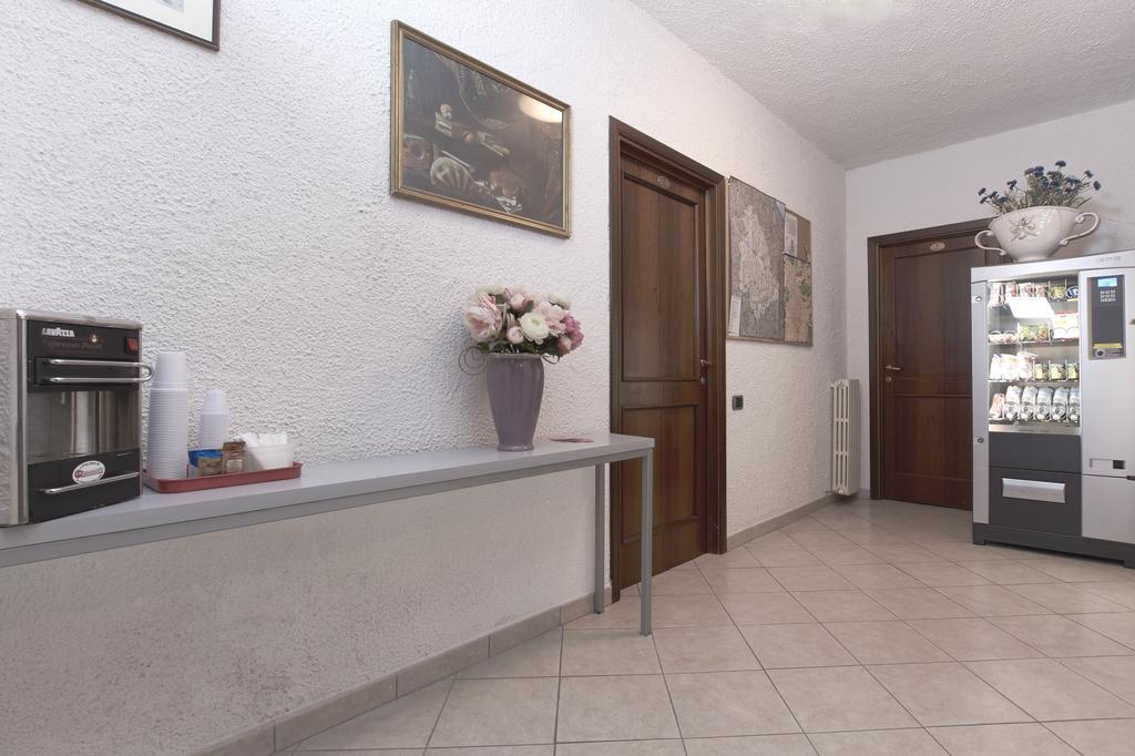Il Melograno Hotel Фолиньо Екстериор снимка