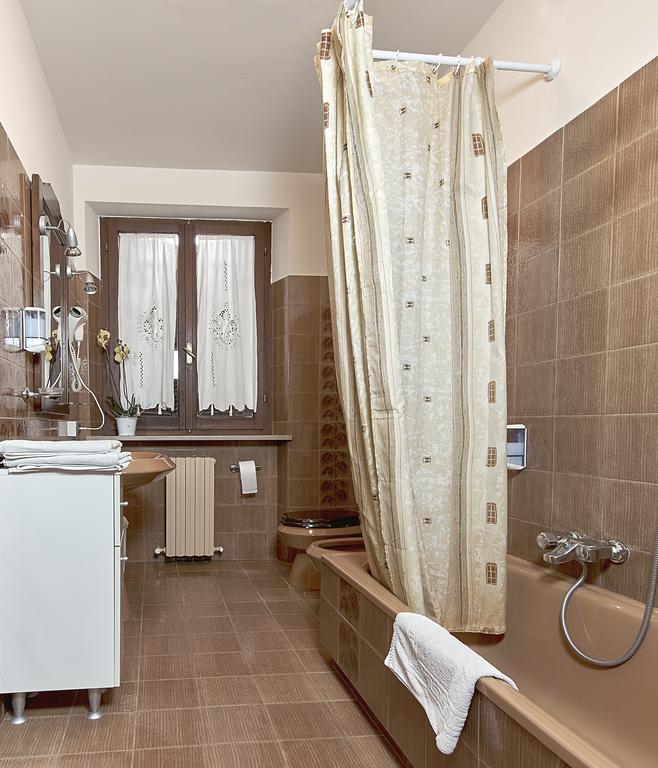 Il Melograno Hotel Фолиньо Екстериор снимка
